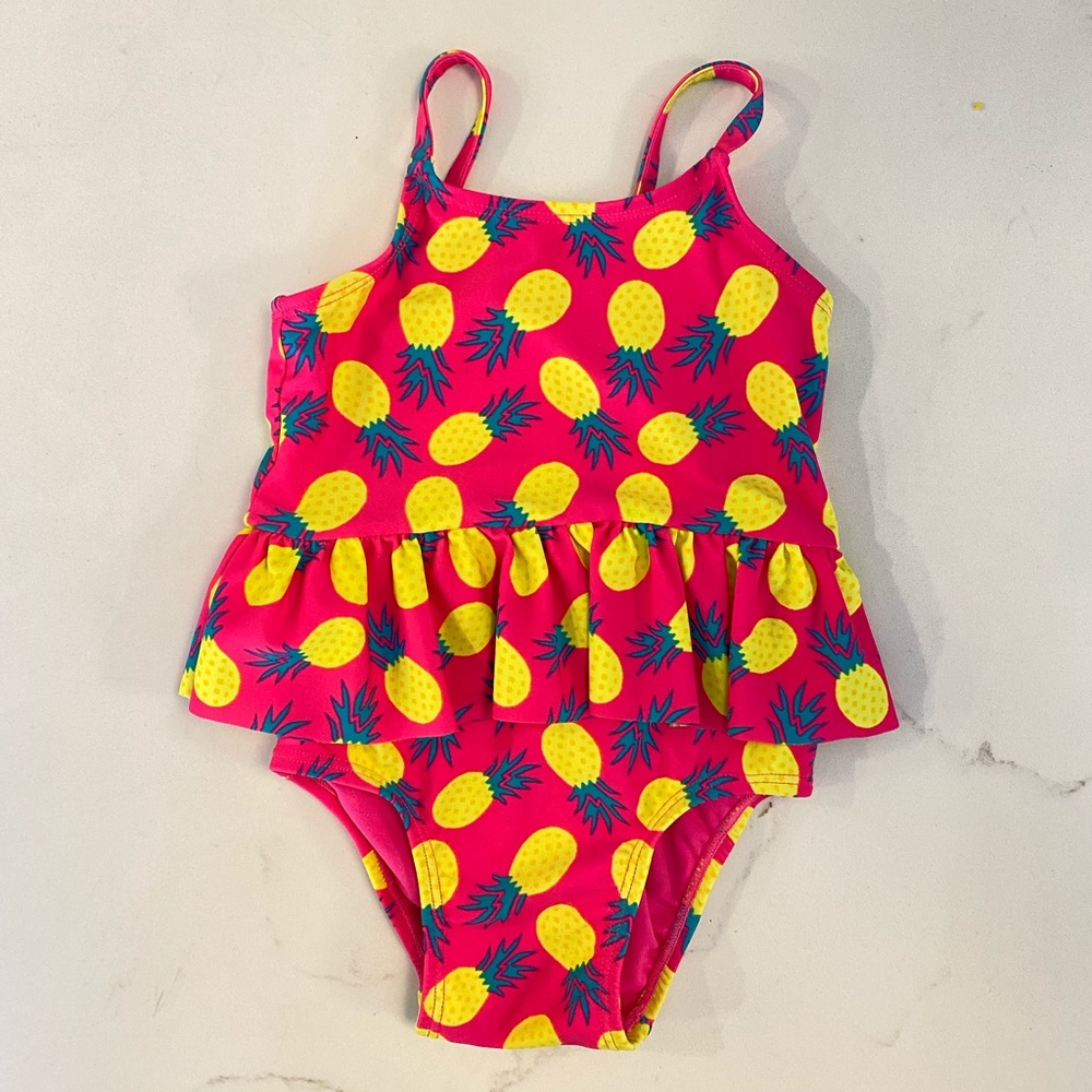 Old Navy 1-Piece Swimsuit